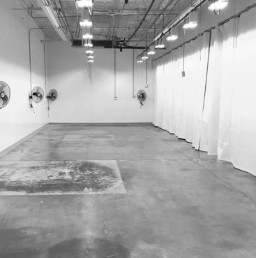 warehouse- segregation- curtain warehouse- segregation- curtain
