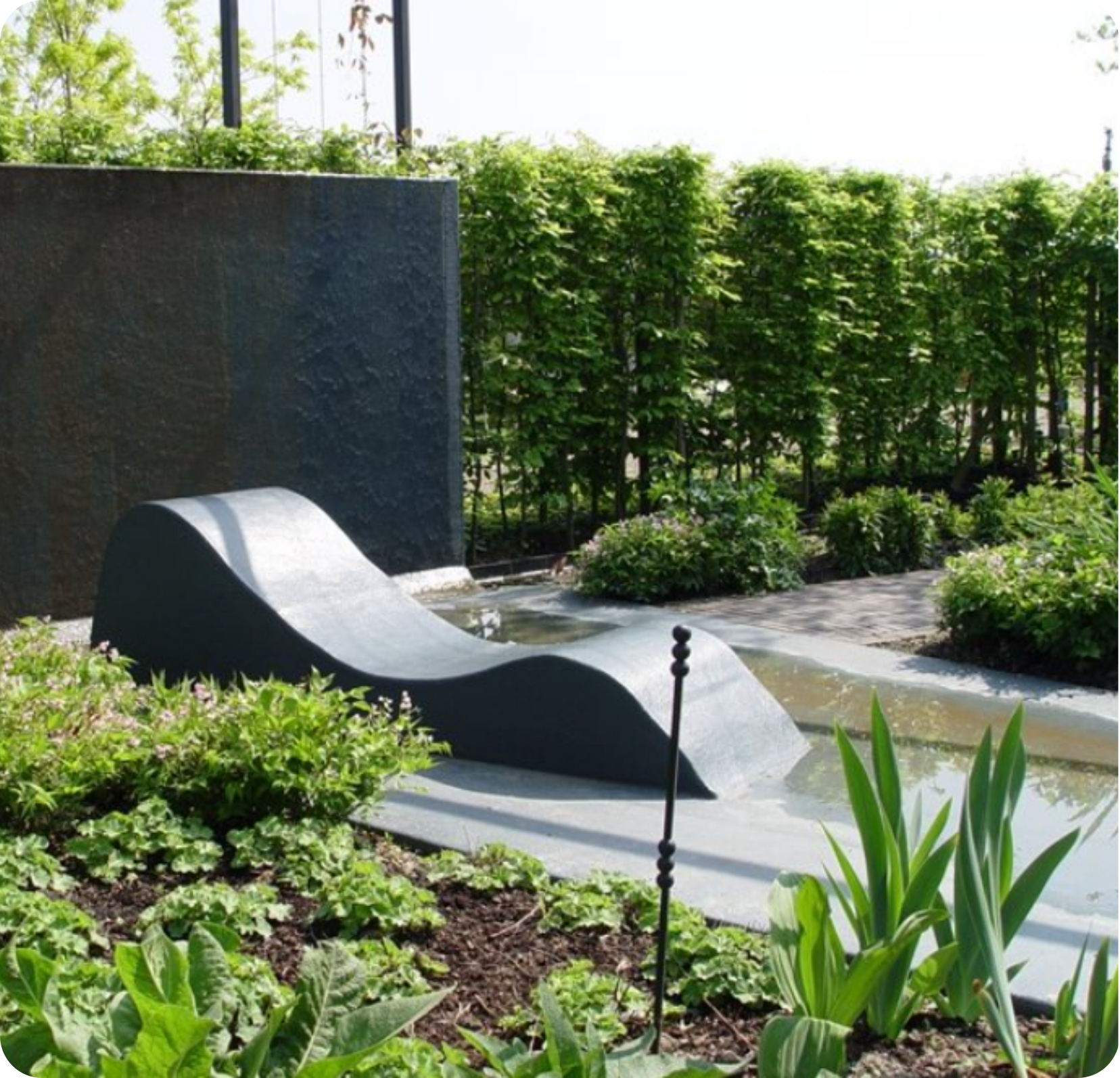 10 Game-Changing Patio Windbreak Ideas That "Won't" Blow You Away