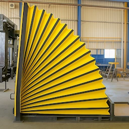 upsender-table-bellows-guarding